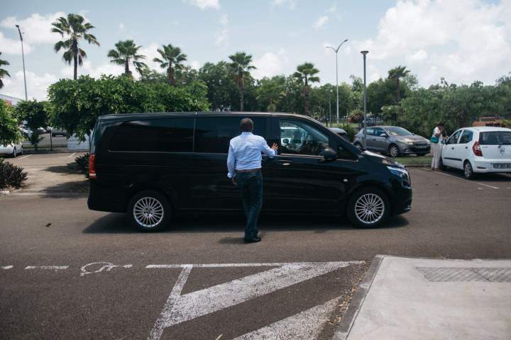 A VOTRE SERVICE TRANSPORT (4)